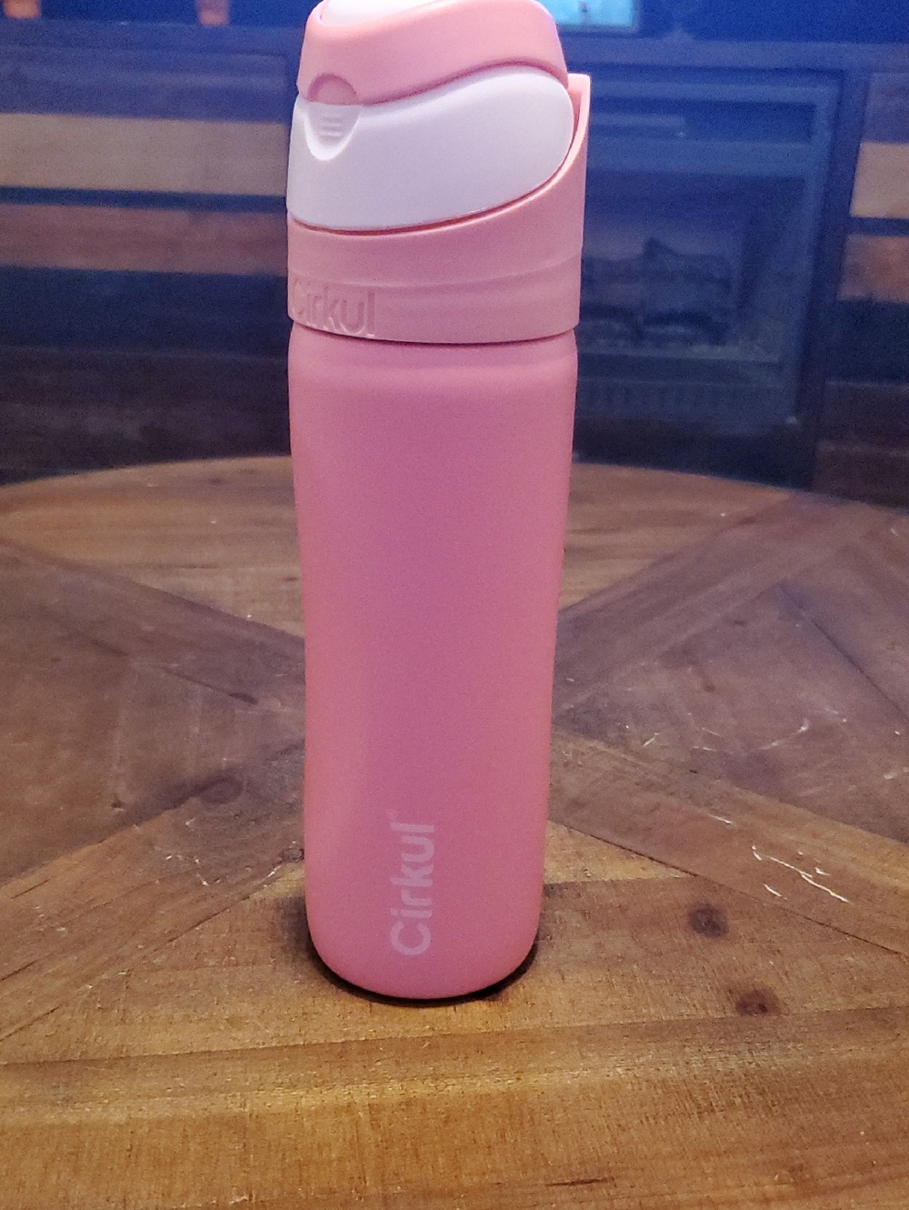 Citrkul Pink Travel Water Bottle with Flip-Top Lid